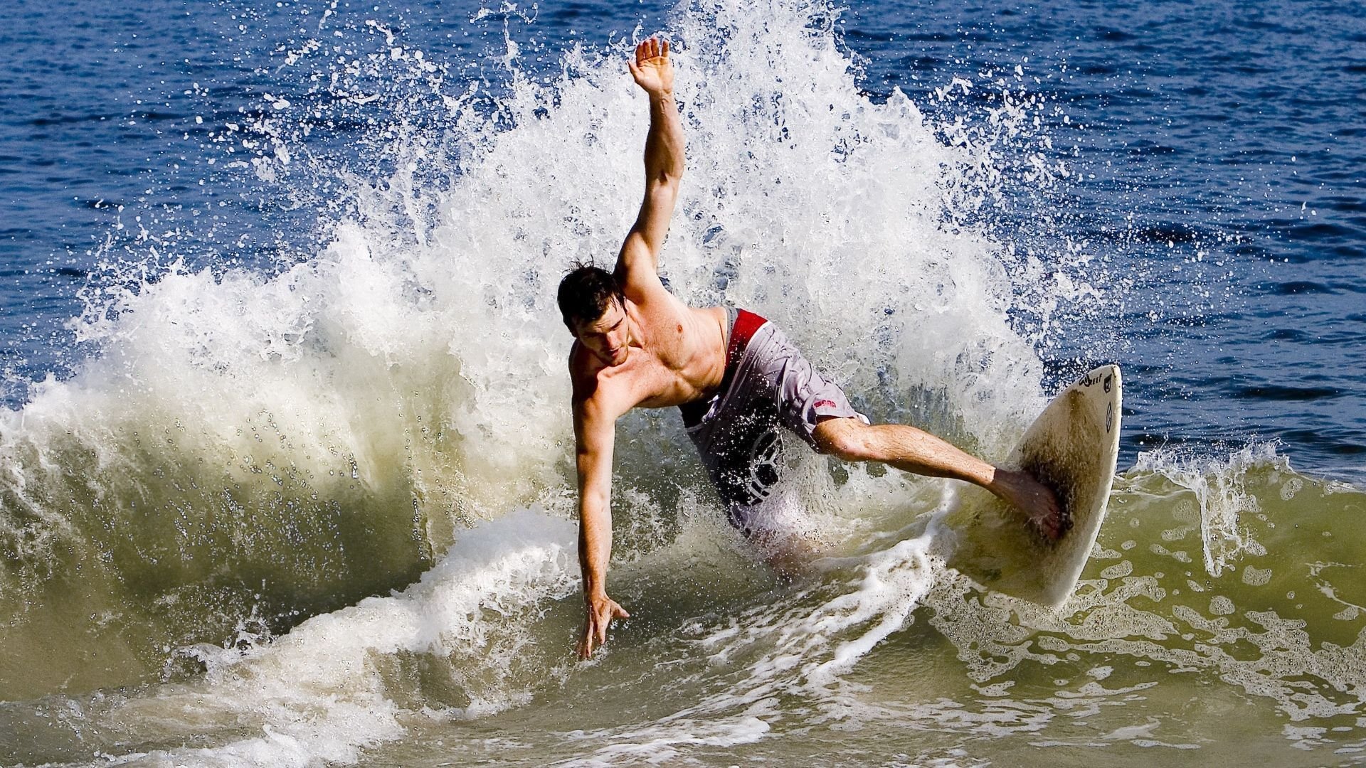 狼队大胜勇士！，狼队获胜